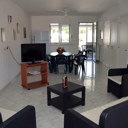 Holiday home Villetta Arditi